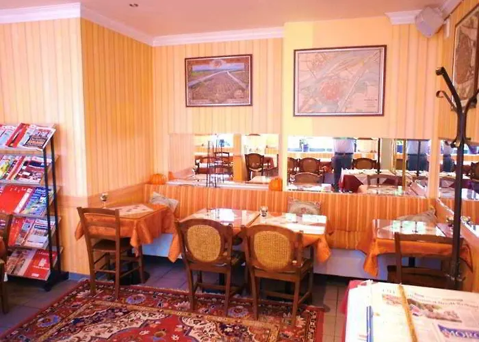 City Hotel Mannheim 2* מאנהיים