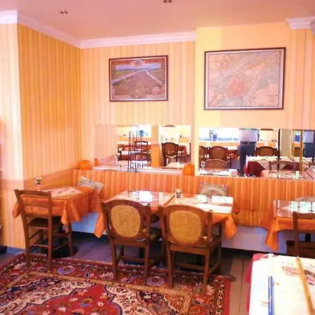 City Hotel Mannheim 2* מאנהיים
